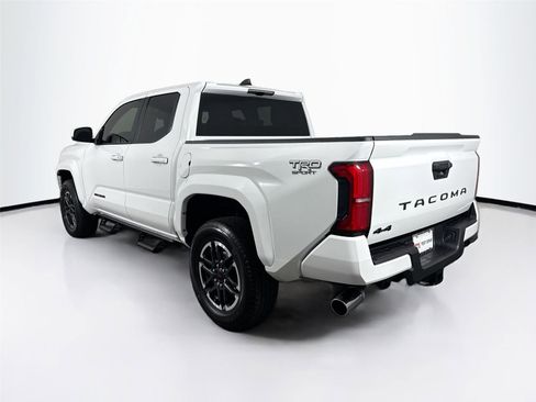 Certified 2025 Toyota Tacoma TRD Sport image 12
