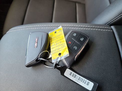 Certified 2023 GMC Canyon Elevation w/ Elevation Premium Package image 41