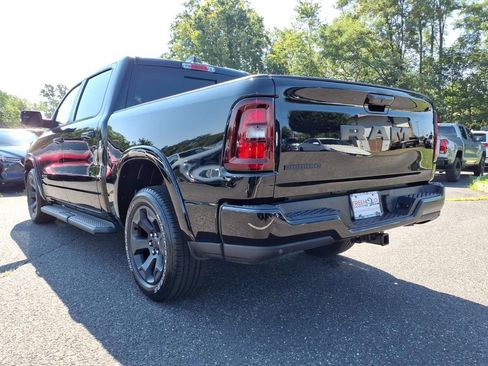Used 2025 RAM 1500 Big Horn RWD image 18