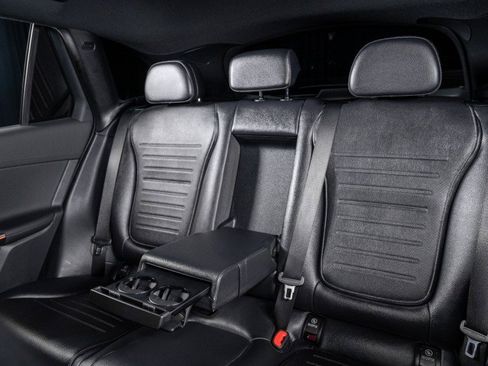 New 2025 Mercedes-Benz GLC 300 image 29