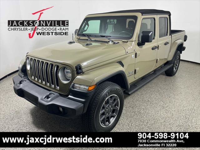 Certified 2020 Jeep Gladiator Overland w/ Trailer Tow Package AWD/4WD image 1