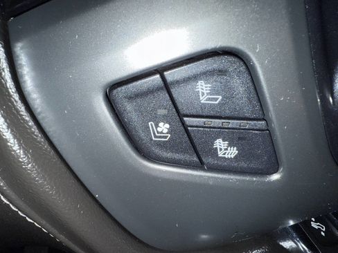 Used 2017 Chevrolet Silverado 1500 LTZ Z71 w/ LTZ Plus Package image 25