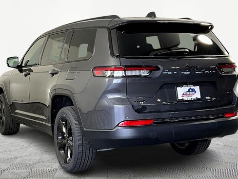 New 2025 Jeep Grand Cherokee L Altitude AWD/4WD image 4