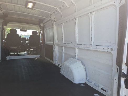 Used 2023 RAM ProMaster 3500 w/ Driver Convenience Group FWD image 16