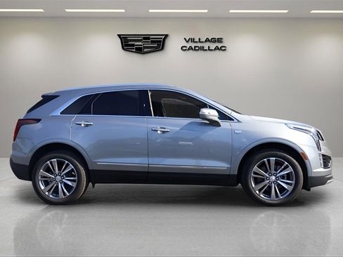 New 2025 Cadillac XT5 Premium Luxury image 6