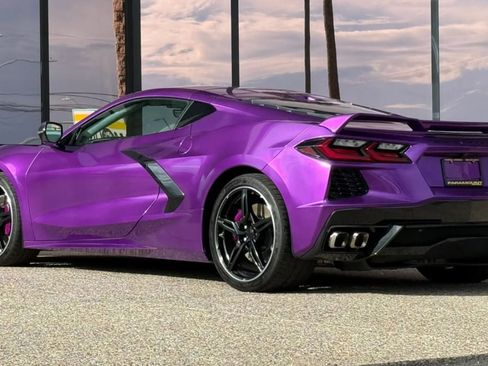 Used 2022 Chevrolet Corvette Stingray Premium Cpe w/ Z51 Performance Package RWD image 7