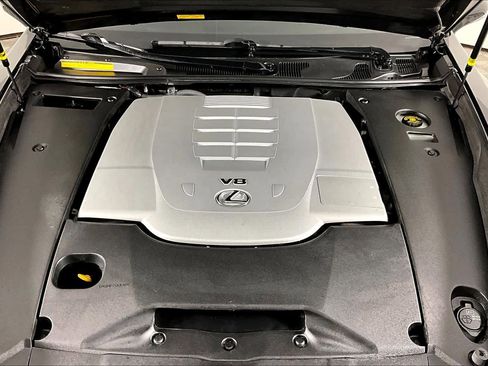 Used 2015 Lexus LS 460 w/ Comfort Package image 30