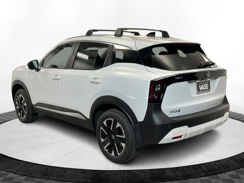 New 2026 Nissan Kicks SV w/ SV Premium Package image 3