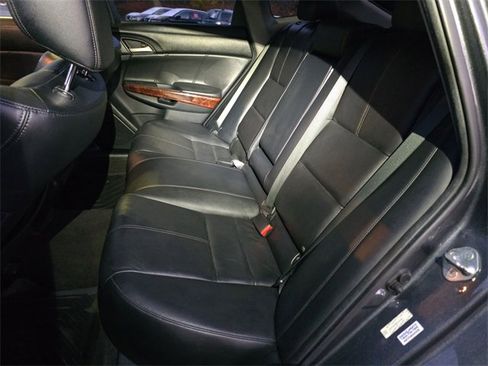 Used 2012 Honda Crosstour EX-L image 22