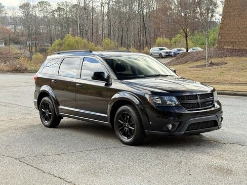 Used 2019 Dodge Journey SE w/ Connectivity Group image 7