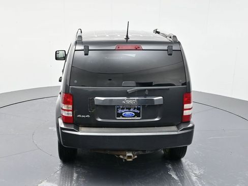 Used 2011 Jeep Liberty Sport image 38