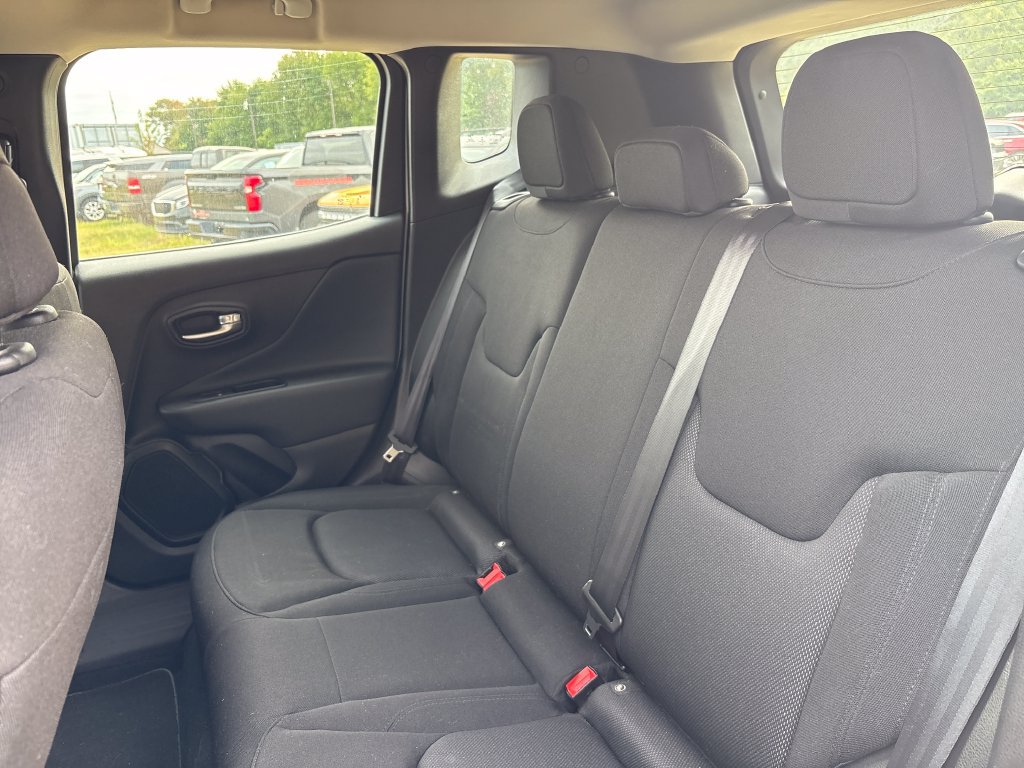 Used 2022 Jeep Renegade Sport AWD/4WD image 12