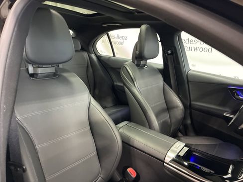 Used 2025 Mercedes-Benz C 300 4MATIC Sedan image 20