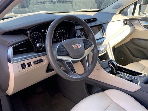 Certified 2023 Cadillac XT5 Premium Luxury w/ Technology Package image 17