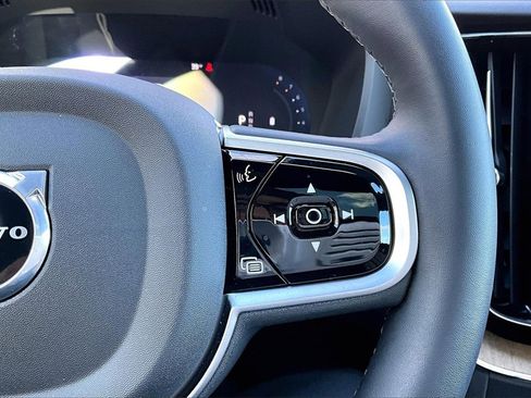 Certified 2026 Volvo XC60 B5 Plus w/ Protection Package Premier image 12