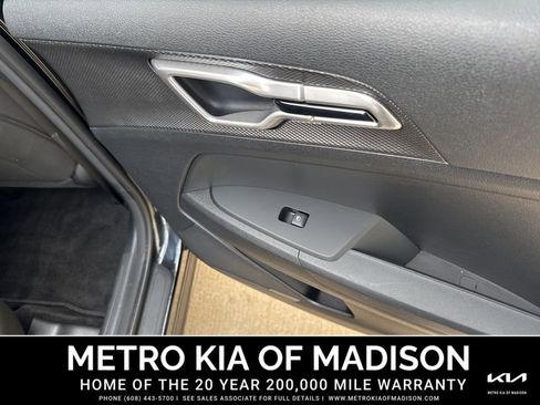 Used 2023 Kia Sportage LX AWD/4WD image 32
