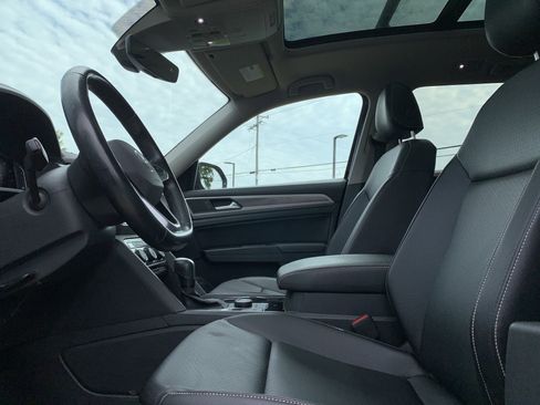 Used 2021 Volkswagen Atlas SEL AWD/4WD image 16