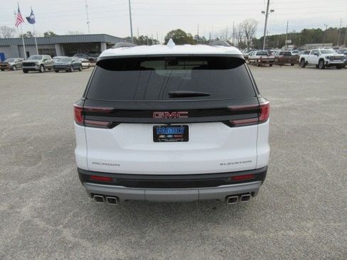 New 2026 GMC Acadia Elevation w/ Elevation Premium Package FWD image 6