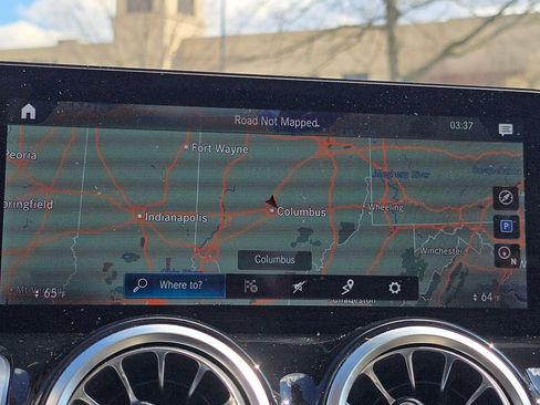 Certified 2023 Mercedes-Benz GLB 250 4MATIC image 4