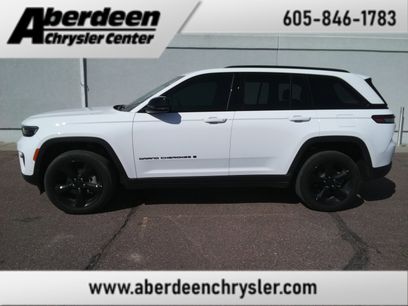 Used 2023 Jeep Grand Cherokee Limited w/ Luxury Tech Group II
