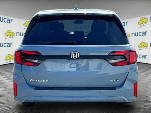 Used 2025 Honda Odyssey Elite image 5