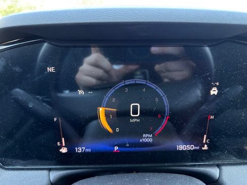 Used 2025 Chevrolet TrailBlazer LS w/ LS Convenience Package FWD image 6
