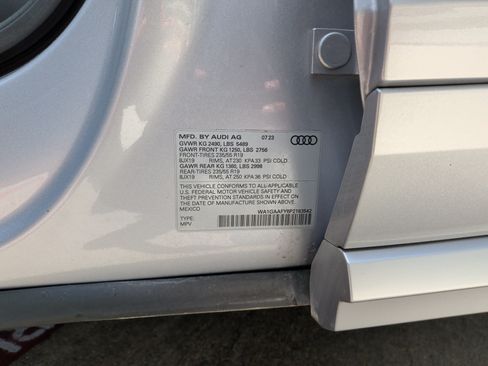 Certified 2023 Audi Q5 2.0T Premium w/ Convenience Package AWD/4WD image 32