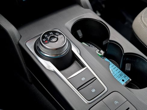 Certified 2022 Ford Escape SE w/ Convenience Package image 17