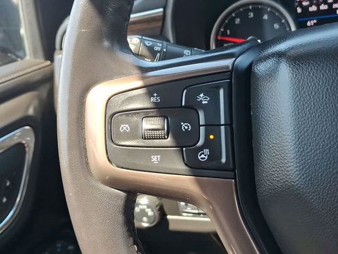 Used 2021 Chevrolet Tahoe High Country w/ Premium Package AWD/4WD image 16