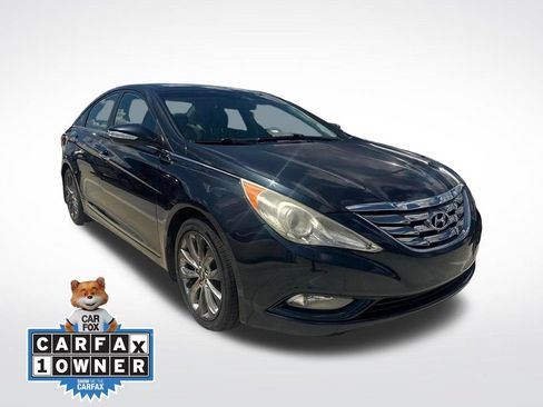Used 2012 Hyundai Sonata Limited w/ Navigation Pkg FWD image 1