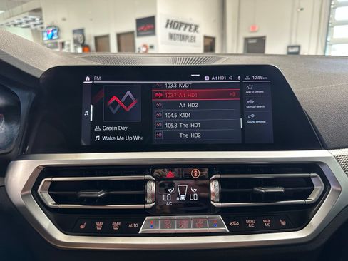 Used 2021 BMW M3 Competition w/ Executive Package RWD image 29