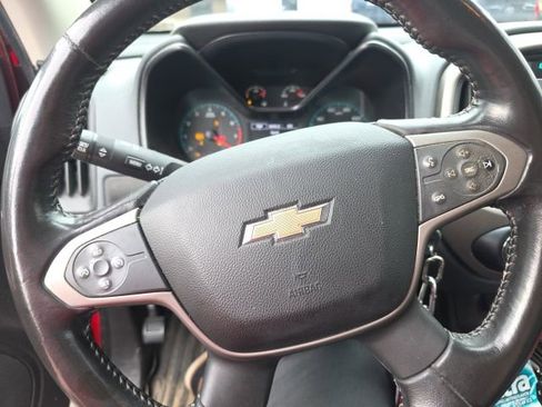 Used 2015 Chevrolet Colorado Z71 image 14