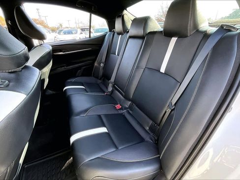 Certified 2025 Toyota Camry SE image 21