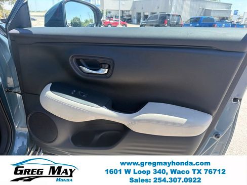 Used 2024 Honda HR-V LX image 25