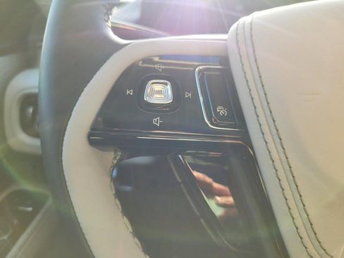New 2026 Lincoln Aviator Reserve AWD/4WD image 23