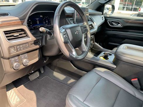Certified 2022 Chevrolet Tahoe Z71 AWD/4WD image 10