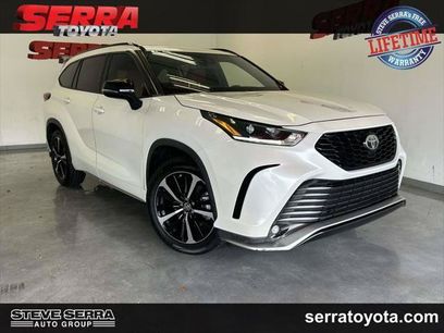 Certified 2021 Toyota Highlander XSE
