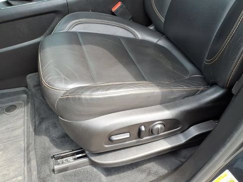 Used 2021 Chevrolet Traverse LT AWD/4WD image 18