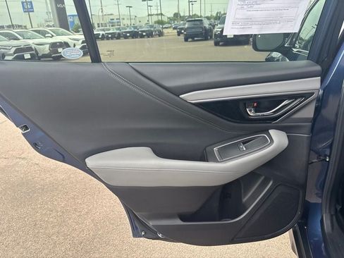 Used 2020 Subaru Outback Limited AWD/4WD image 25