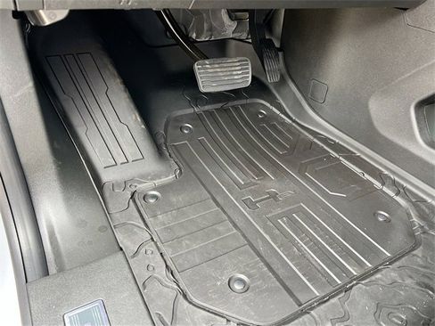 New 2025 GMC Hummer EV 2X image 14