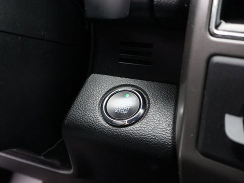 Used 2020 Ford Expedition XLT AWD/4WD image 27