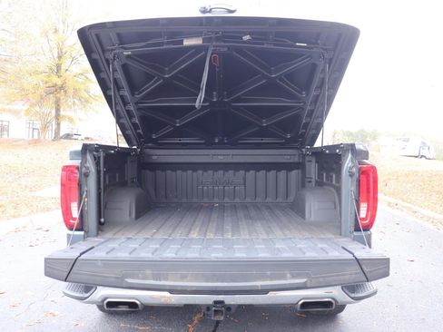 Used 2019 GMC Sierra 1500 SLT w/ SLT Premium Plus Package image 9