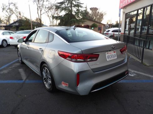 Used 2020 Kia Optima EX image 4