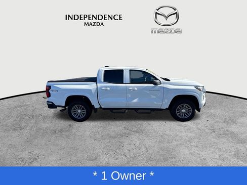 Used 2025 Chevrolet Colorado LT w/ LT Convenience Package image 2