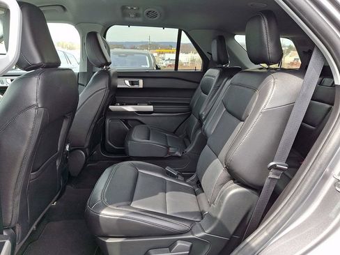 Certified 2021 Ford Explorer Limited w/ Equipment Group 301A image 10