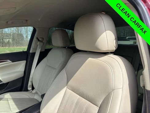 Used 2017 Buick Regal Sport Touring image 6