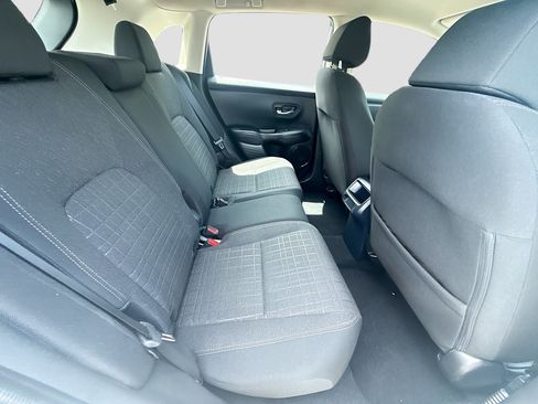 Certified 2024 Honda HR-V LX image 27
