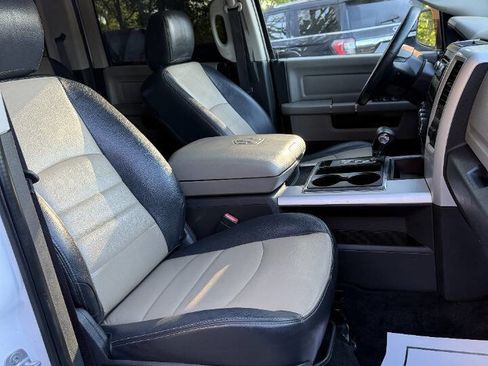 Used 2012 RAM 1500 Big Horn RWD image 17