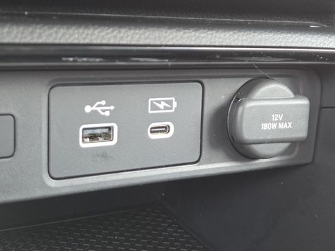 Used 2025 Honda CR-V EX image 8