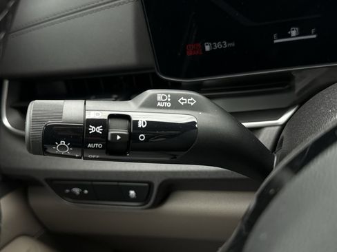 New 2026 Kia Carnival SX FWD image 33